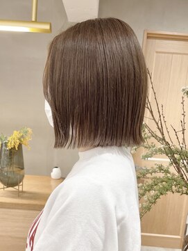 ローレン(LOREN) 黒髪/ボブルフ/ネビージュ/小顔/ワンレン/栄/髪質改善/前髪