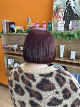 オラプラノ(olaplano) 顎ラインボブ×チェリーピンクカラー