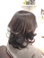 ヘアー グリーン(hair green)&nbsp;40代50代60代/巻き髪/ウルフレイヤー/レイヤーカット