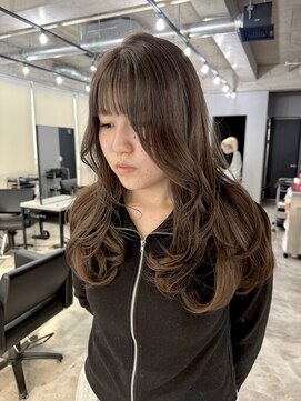 ネオ(neo.) アッシュベージュ/ブリーチなしWカラー/レイヤースタイル