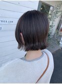ショートボブの外ハネアレンジ