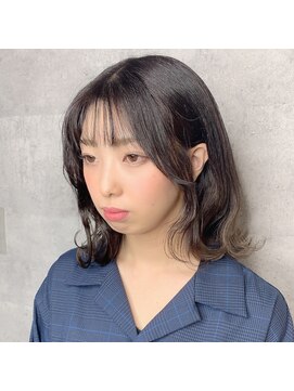 ジェームス(Jyym's) 小顔顔周りカットで可愛い韓国ヘアに