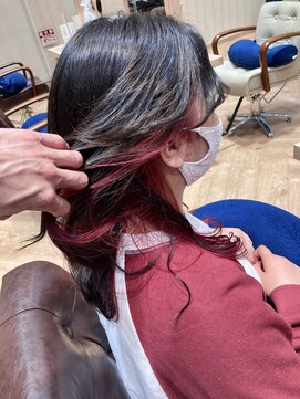 カシータ ヘア リゾート イオンモール熱田店(Casita hair resort) インナーカラー×ガーネットピンク×巻髪×似合わせ