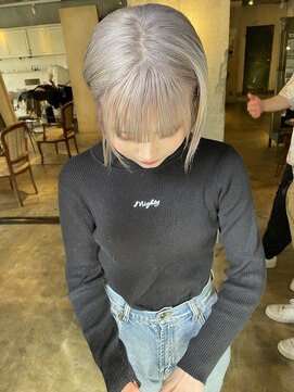 髪質改善と縮毛矯正の専門店 サンティエ(scintiller) ホワイトベージュ