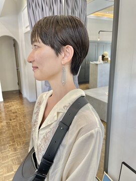 ヘアーアイスカルテット(HAIR ICI QUARTET) 20代30代大人可愛い★小顔ショートカット前下がり透明感