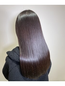 レヴィア(REVIA) レディース艶髪ロングスタイル