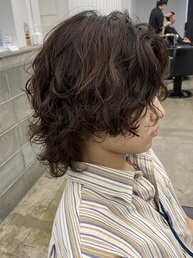 ココ 本八幡(KOKO) □波巻きパーマ#センターパートダークアッシュミディアムパーマ