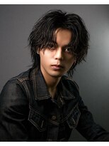 ゴールド 京都(GOALD)&nbsp;緩め波巻きスパイラルパーマ　センターパート　ニュアンスパーマ