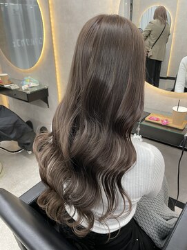 ルノン シェリー(LUNON cheliy) メルティカラーフェミニンロング似合わせカット