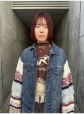 赤髪とボブ
