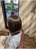 外ハネ　艶々グレーカラーコラーゲンin