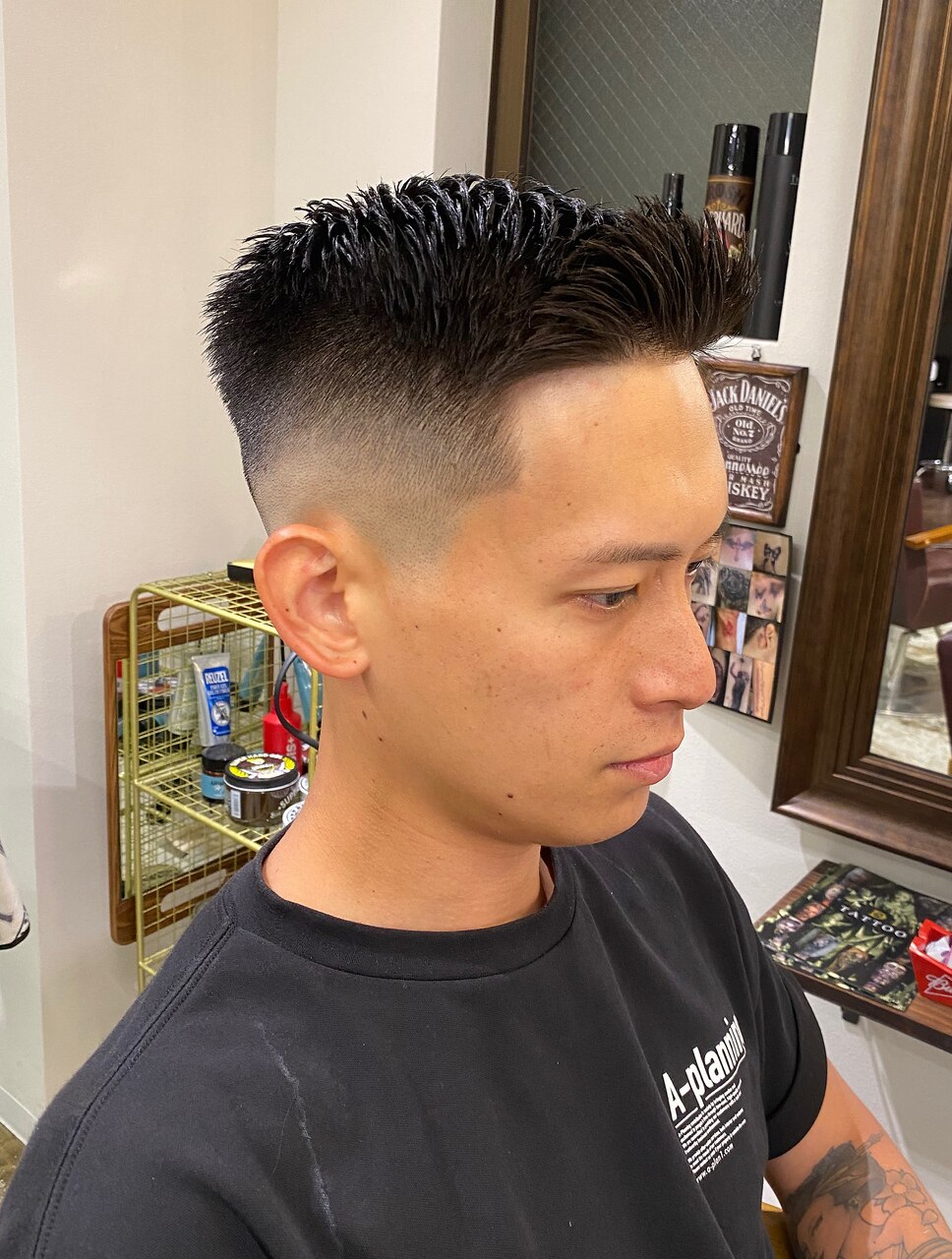 ベリーショート/スキンフェード/フェザーアップ：L254650554｜メゾン