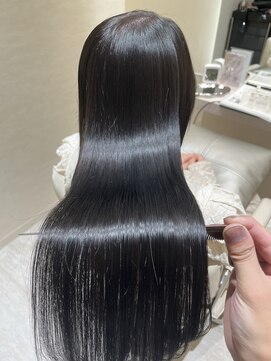 エレノア 四条烏丸店(Eleanor) 【大槻】美髪矯正もお任せください！