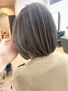 アミリー ひたち野うしく店(Amily) ハイライトバレイヤージュダブルカラーケアブリーチ20代30代