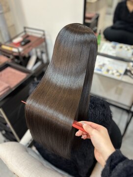 ハル 新宿(haru) まとまる艶髪【髪質改善】