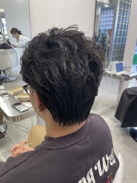 イリ(iLi) 【iLi×HIRAI】メンズパーマヘア/フェザーパーマ