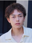 アクティブショートフェザーパーマルーズショートセンターパート
