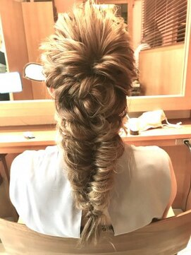 ネオリーブ コパン 鶴見店(Neolive copain) 抜け感◎編みおろしアレンジ neolivecopain