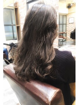 チョビー(Chobii) デジタルパーマ ゆるふわパーマ アッシュカラー 巻き髪風/栗原1