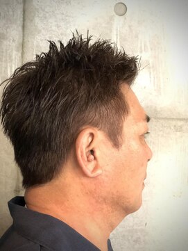 バーバーバー 八広(BARBER-BAR) 大人ベリーショート　【バーバーバー　八広】〈理容室〉