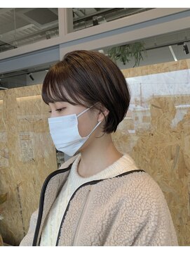 カーサヒルガーデン(casa hiru garden) 丸みショート