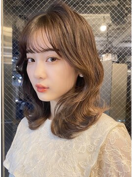 アリスバイアフロート 自由が丘(ALICe by AFLOAT) 上品にくびれる鎖骨レイヤー