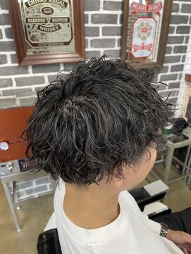 ハングアウト(HANGOUT) ツイストスパイラルパーマ