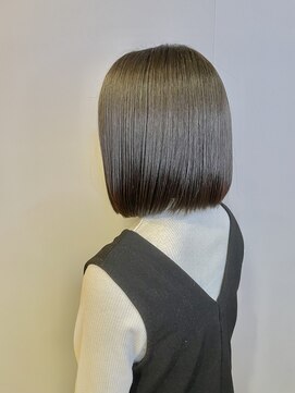 ブロッサム 東久留米店(Blossom) 20代30代ミニボブココアブラウン小顔美肌ストレート丸み