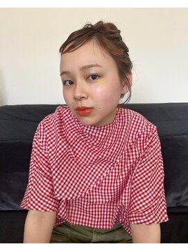 シイ(SIE) ミディアムアレンジ