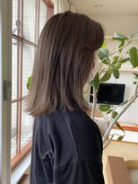 アンティム(untime)&nbsp;アッシュベージュ