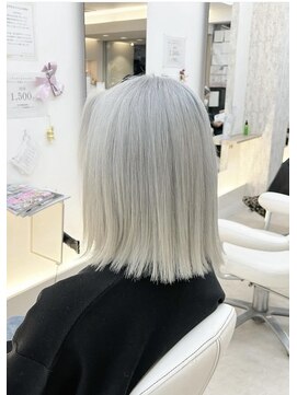 グルーヴヘアー(GROOVE hair) White color