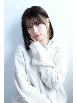 モコ(MOCO) 印象度抜群な、しっかり利かせたインナーカラー