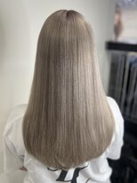 ヘアーデザイン ジェルム(Hair Design germe)&nbsp;シルバーホワイト /  YUDU