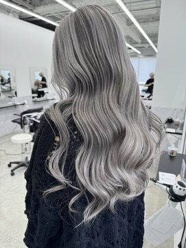 エゴル ナゴヤサカエ(ENGOL NAGOYA SAKAE) シルバーシャドウルーツ/バレイヤージュ/ハイトーンカラー