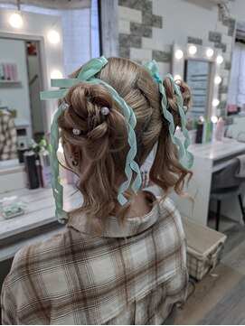 クラゲヘア、リボン巻きアレンジ