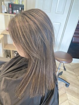 フィーリー ヘア デザイン 太田店(feAry) 大人感白髪ぼかしハイライト