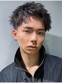 ザクザク束感スパイキーショート短髪ツーブロック刈り上げ
