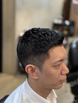 ドルクス 上野店(Dorcus) アイロンパーマ