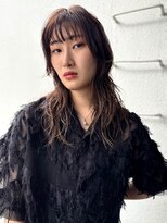 イトシテ&nbsp;レイヤーパーマ×くすみ感ブラウンベージュ　【鎌田　隆雅】