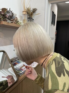 アル 心斎橋(alu) グレージュ/ハイトーンカラー/小顔に見せるヘア