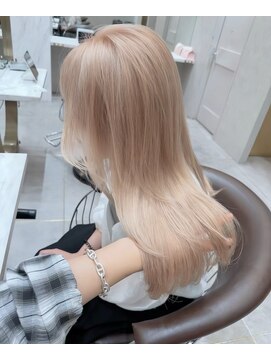 ロンド レア 天神大名店(Lond Le’a) ミディアムヘア/フェイスフレミング /暗めカラー/デザインカラー