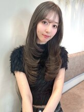 ティファ 栄(Tiffa)&nbsp;大人ガーリー/ダークアッシュ/似合わせカット［栄］