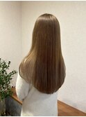 ベージュブラウンカラー