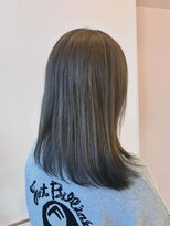 アソビ ヘア ラボ(Asobi hair lab)&nbsp;シルバー×ブラックのエンドカラー