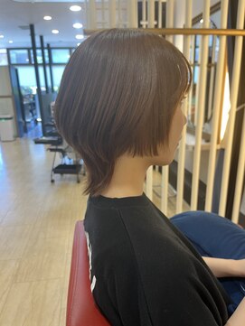 スタジオ ジョイ STUDIO Joy 下垂木店 ブリーチなし明るめベージュウルフ