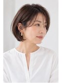 耳かけ美人ショートボブ