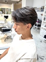 リゼル(LIZEL)&nbsp;刈り上げセンターパート