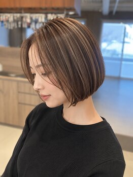 モノリス 武蔵小杉(MONOLITH.)の写真/大人女性の髪のお悩みを解決し、年齢と共に輝き続けるナチュラルで深みのある美しい髪をお届け＊