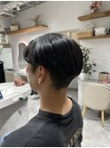 センターパートマッシュ