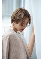 ナック 茶屋町(knack chayamachi) シンプルショート/透明感/マニッシュボブ/プラチナベージュ/30代